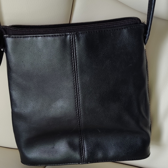 Nine West Leather Crossbody purse - Black - Picture 3 of 6